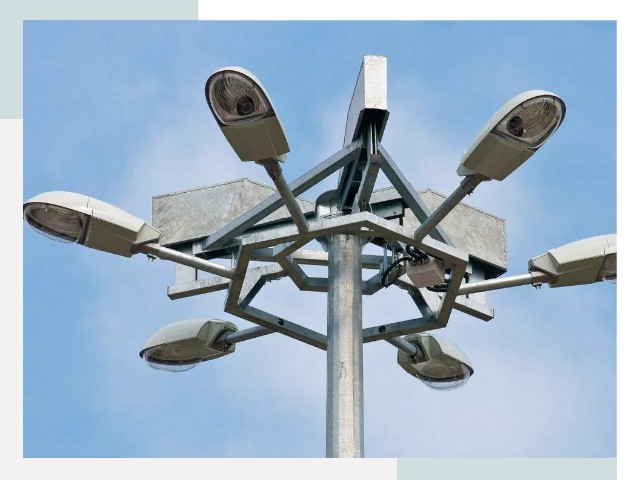 Монтаж осветительных мачт в Дубне